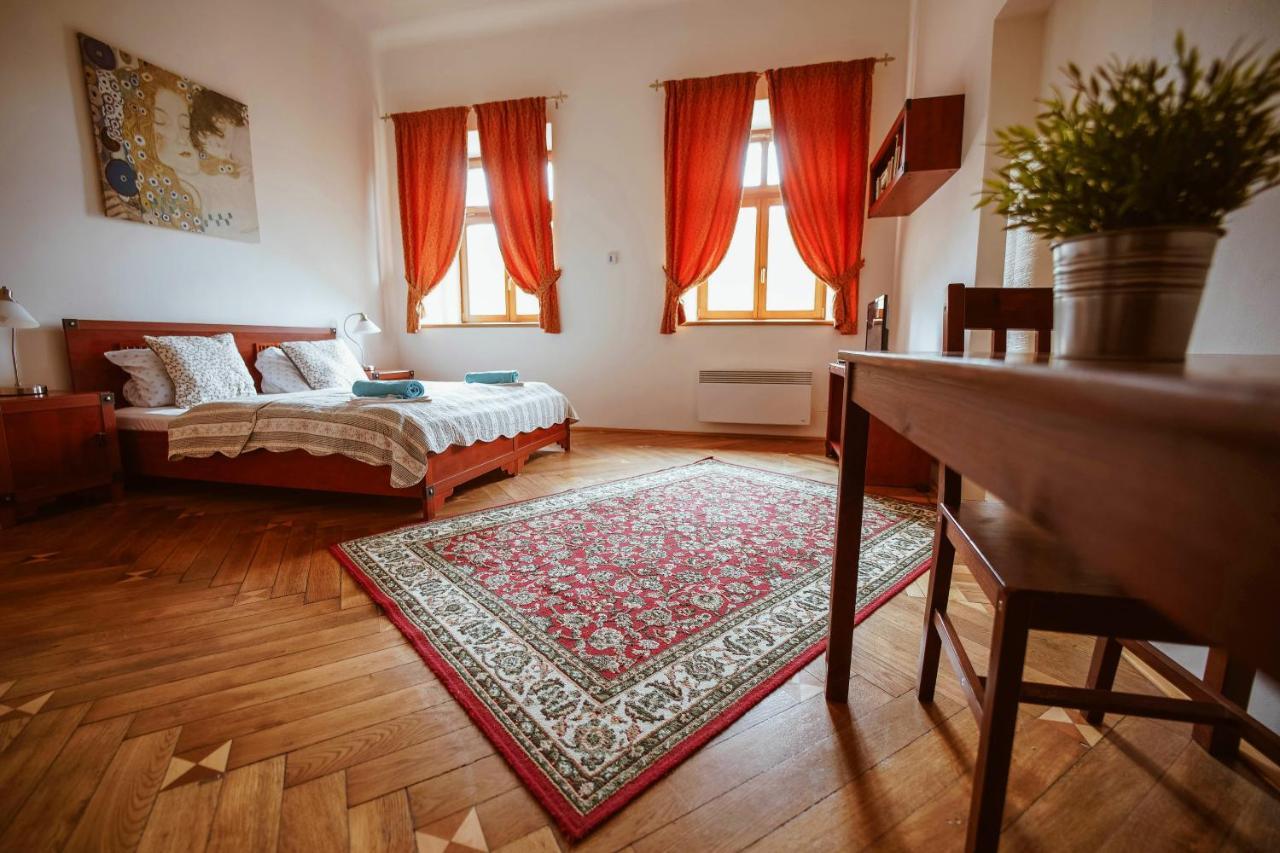 Hotel Stein Elbogen Loket Bagian luar foto